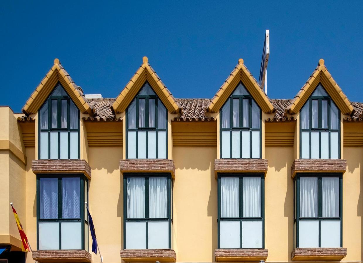 Hotel Dona Matilde Estepona Exteriér fotografie